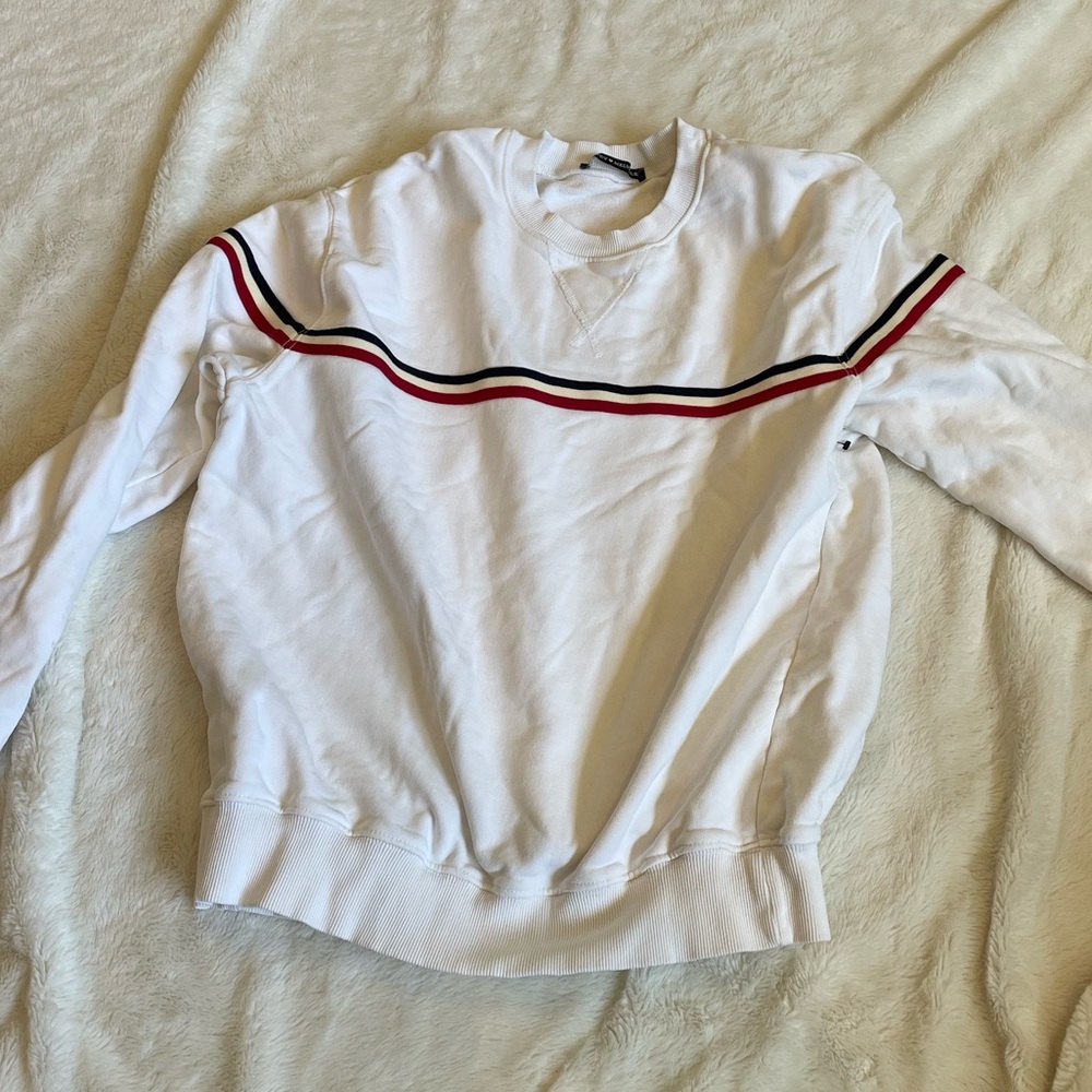 Brandy Melville women’s white crew neck